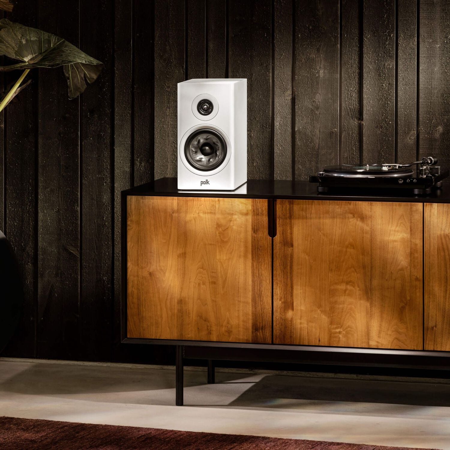 Polk bookshelf speaker