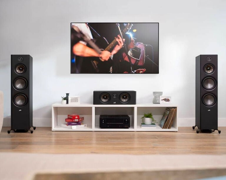 Polk Audio Reserve R300 Center Speaker Reserve-R300_USP_prod-lifestyle-living-room