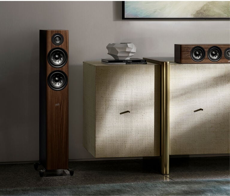 Reserve R500, Brown, dynamic