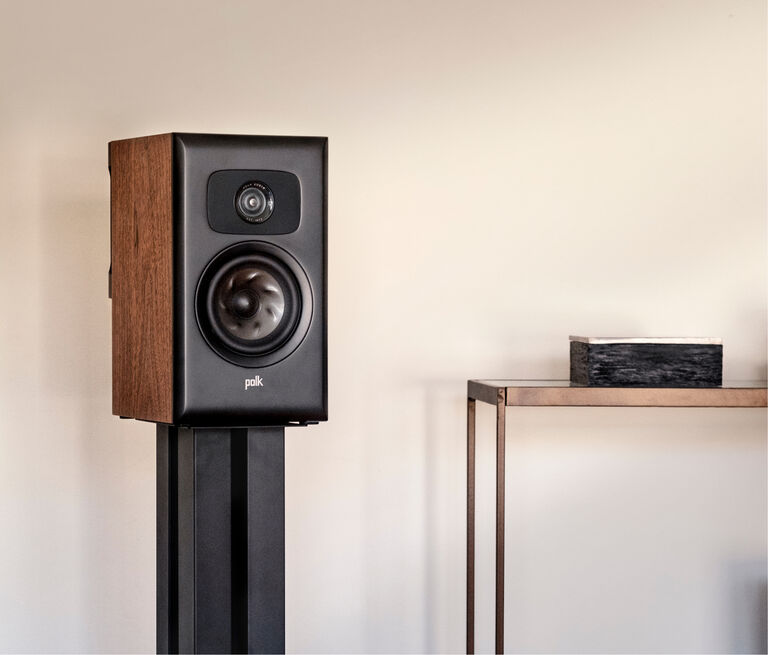 Legend L100, Brown, dynamic