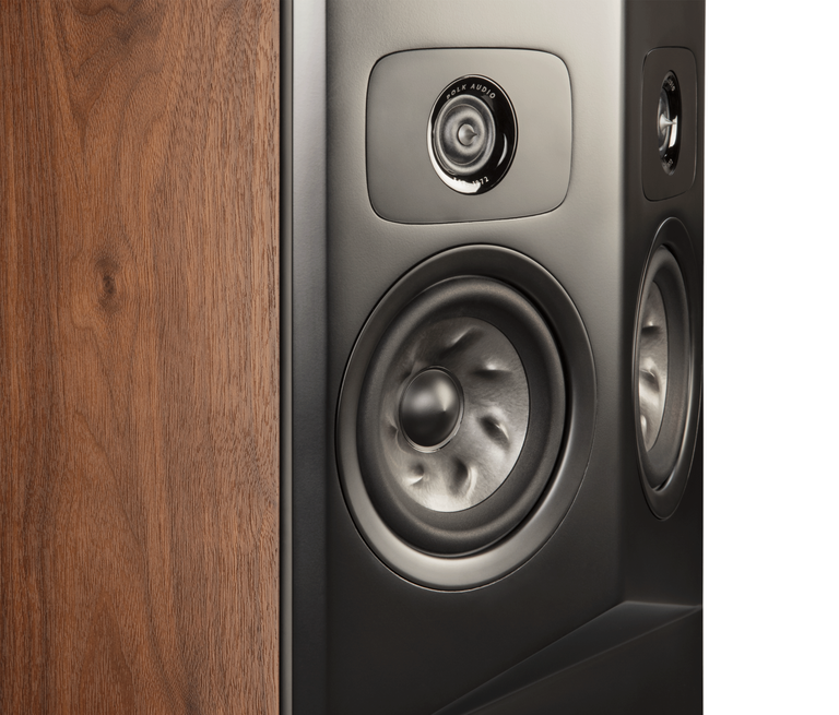 Legend L800 - Left, Brown, dynamic