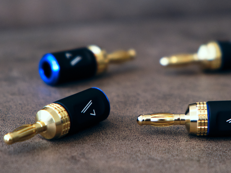 V Series Banana Adapters, , dynamic