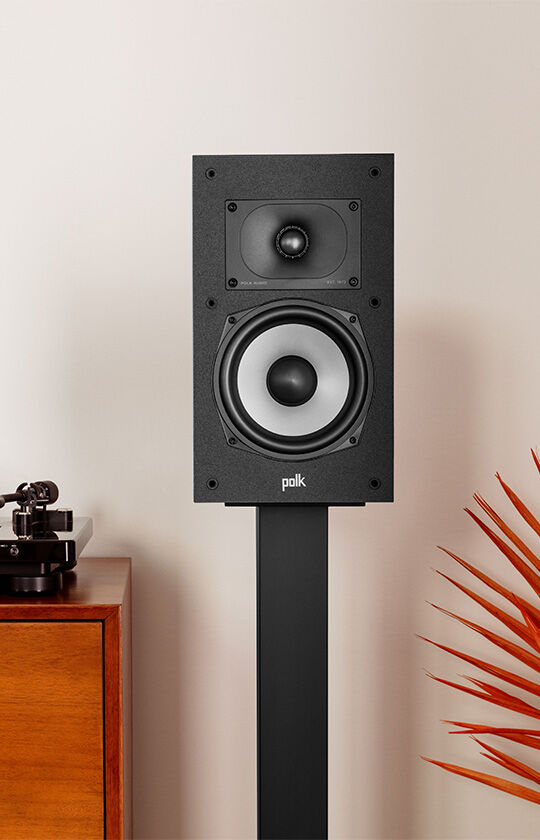 Monitor XT20 - High-Resolution Bookshelf Speakers | Polk Audio