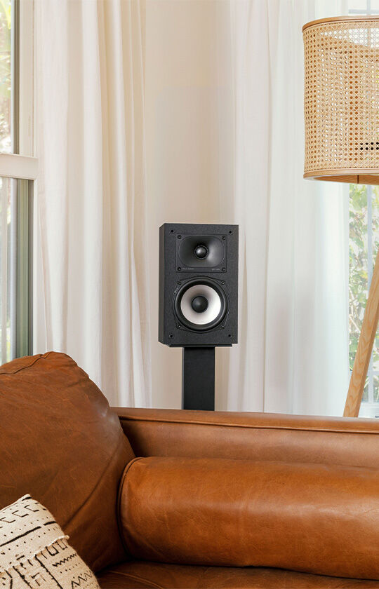 Monitor XT15 - High-Resoultion Compact Bookshelf Speakers | Polk