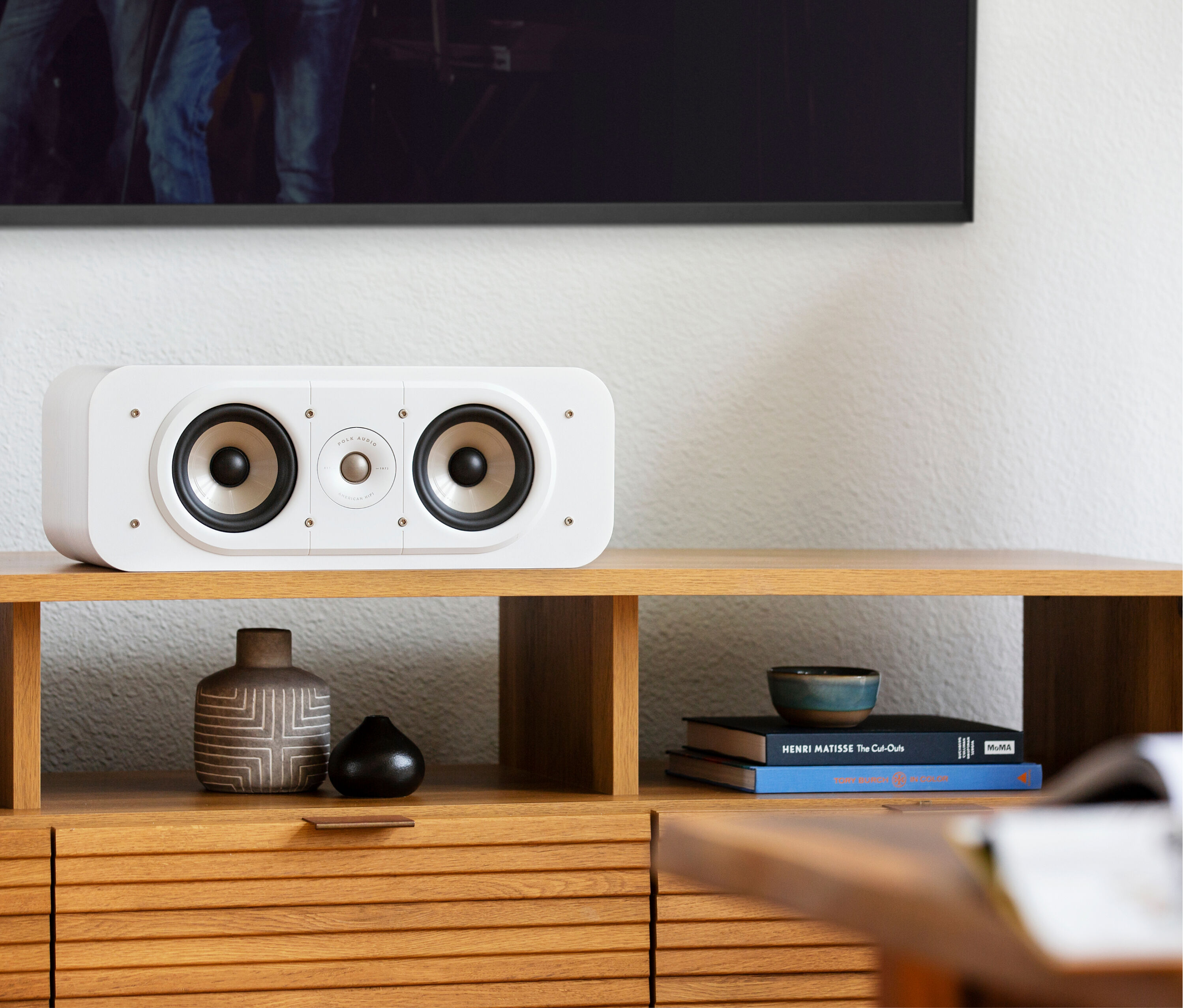 Signature Elite ES30 - High-Quality Center Channel Speaker | Polk